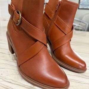 Clarks Scene Strap Caramel Leather Ankle Boots 6.5 M NEW